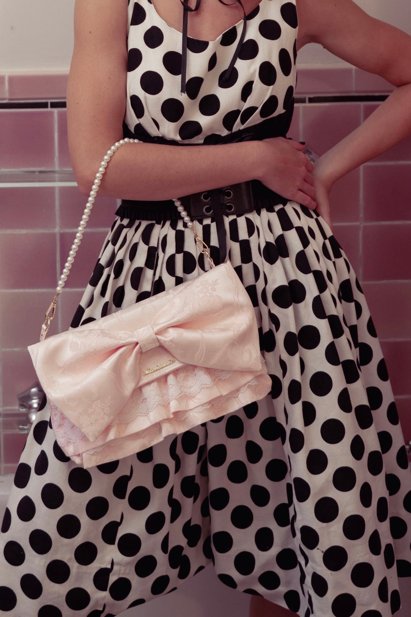 The Forbidden Kiss Rococo Bag